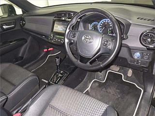 TOYOTA COROLLA FIELDER 2016