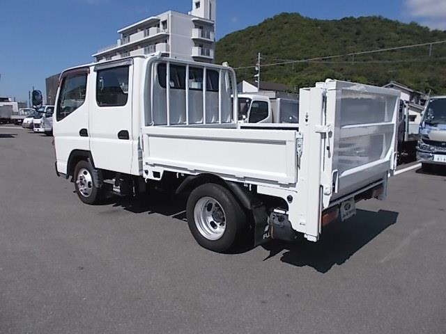 MITSUBISHI CANTER 2011