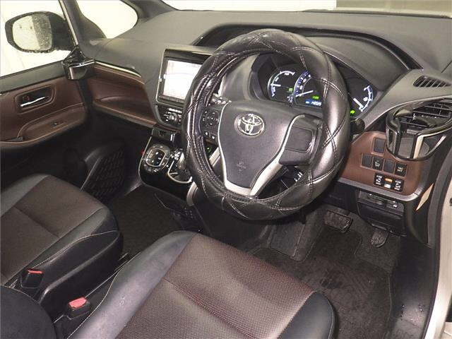 TOYOTA ESQUIRE 2015