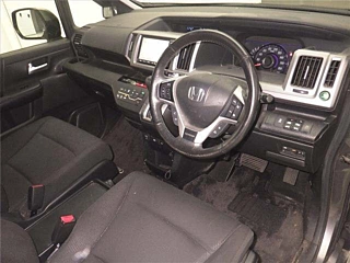 HONDA STEP WAGON 2012