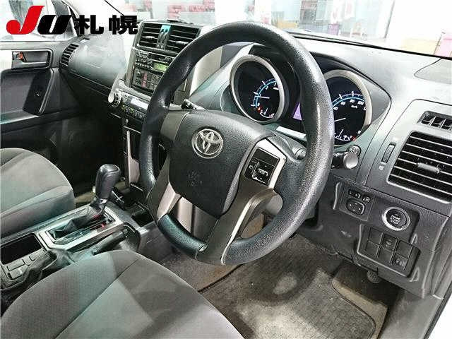 TOYOTA LAND CRUISER PRADO 2010