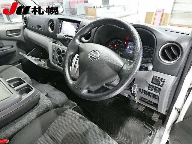 NISSAN CARAVAN VAN 2018
