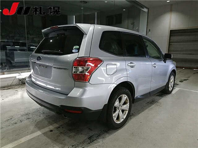 SUBARU FORESTER 2013