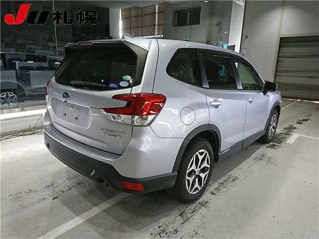 SUBARU FORESTER 2021
