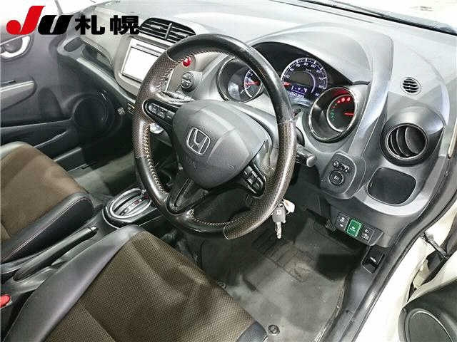 HONDA FIT SHUTTLE 2012