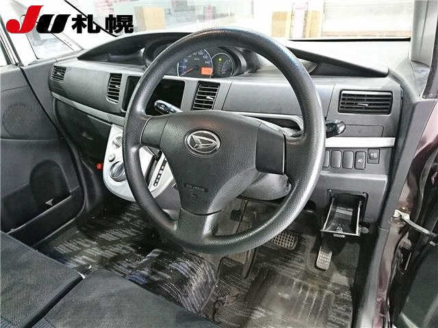 DAIHATSU MOVE 2010
