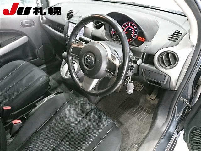 MAZDA DEMIO 2008