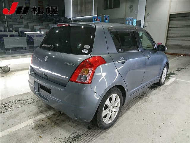 SUZUKI SWIFT 2010