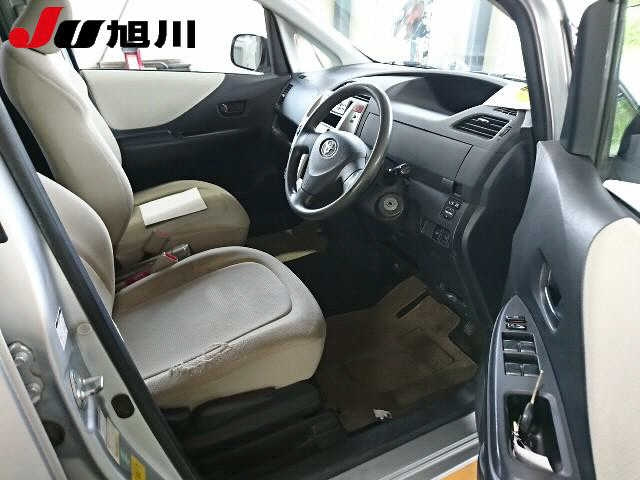 TOYOTA RACTIS 2008
