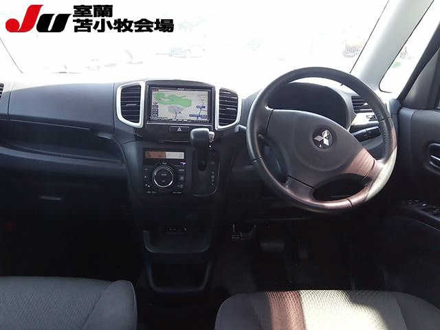 MITSUBISHI DELICA D2 2012