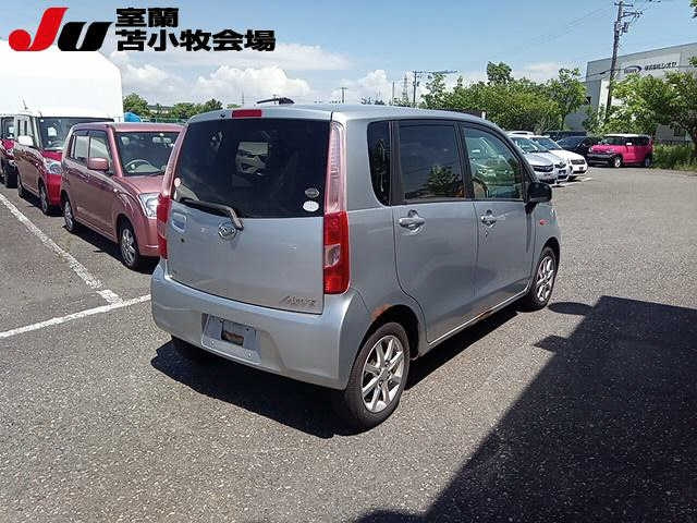 DAIHATSU MOVE 2010