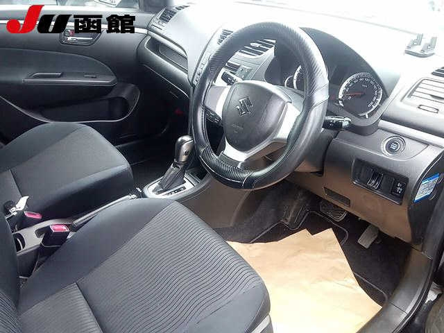 SUZUKI SWIFT 2010
