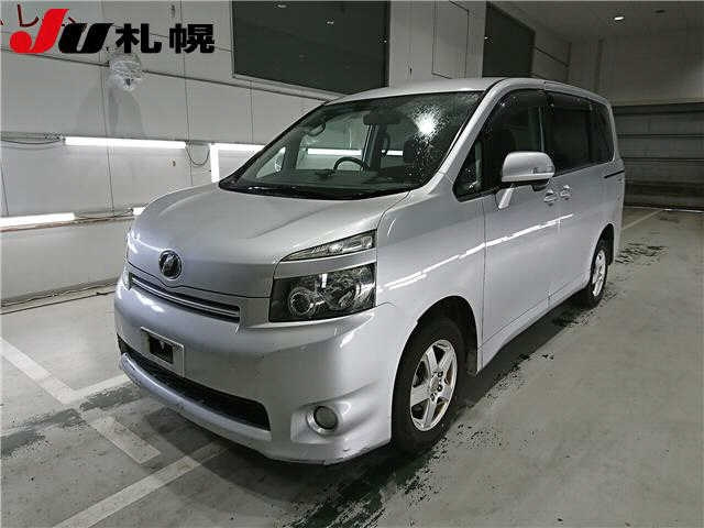 TOYOTA VOXY 2008