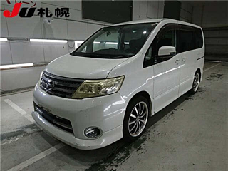 NISSAN SERENA 2010