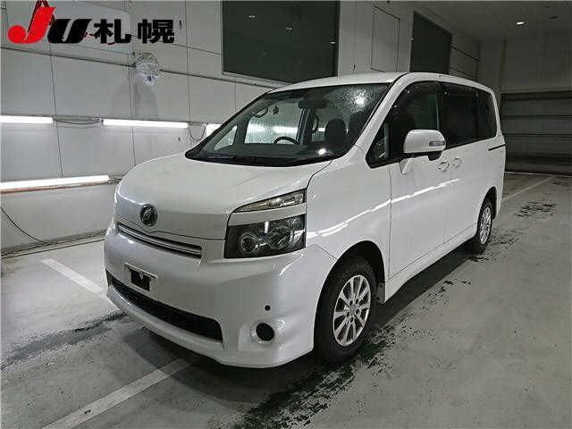 TOYOTA VOXY 2008