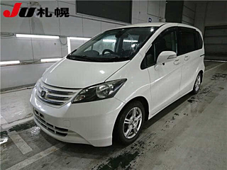 HONDA FREED 2010