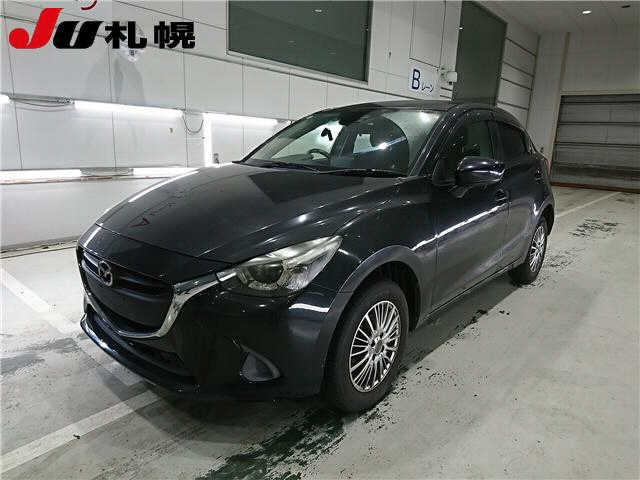 MAZDA DEMIO 2015