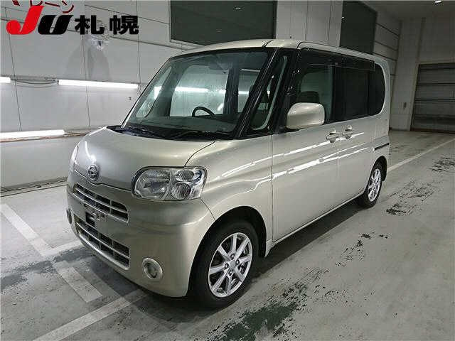 DAIHATSU TANTO 2008