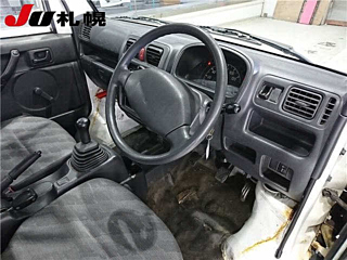 SUZUKI CARRY TRUCK 2011