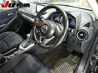MAZDA DEMIO 2015
