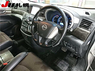 NISSAN ELGRAND 2013