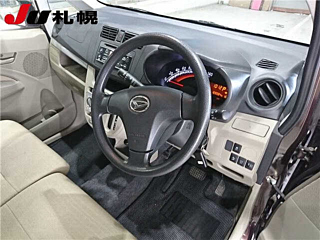 DAIHATSU MOVE 2014