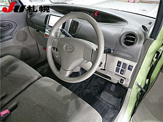 DAIHATSU TANTO 2012