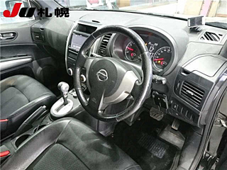 NISSAN X-TRAIL 2010
