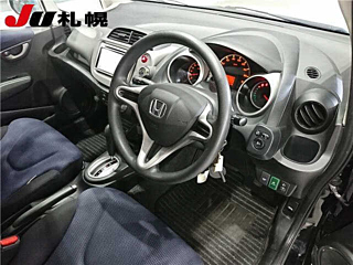HONDA FIT 2011