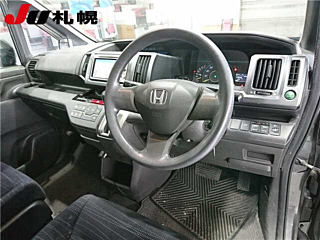 HONDA STEP WAGON 2010