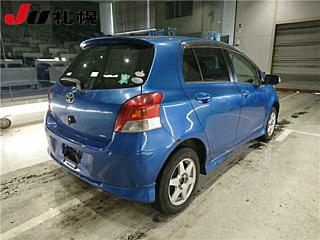 TOYOTA VITZ 2008