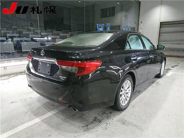 TOYOTA MARK X 2012