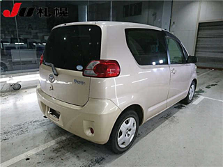 TOYOTA PORTE 2008