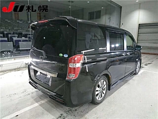 HONDA STEP WAGON 2012