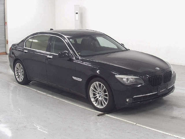 BMW 7 SERIES 2009