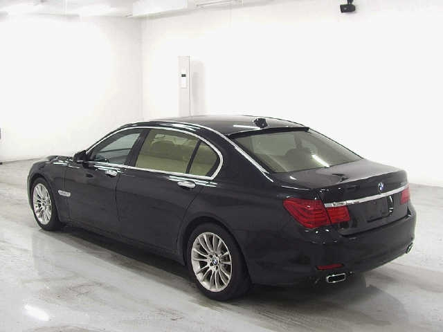 BMW 7 SERIES 2009