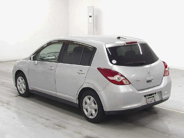 NISSAN TIIDA 2008