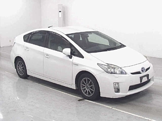 TOYOTA PRIUS 2011
