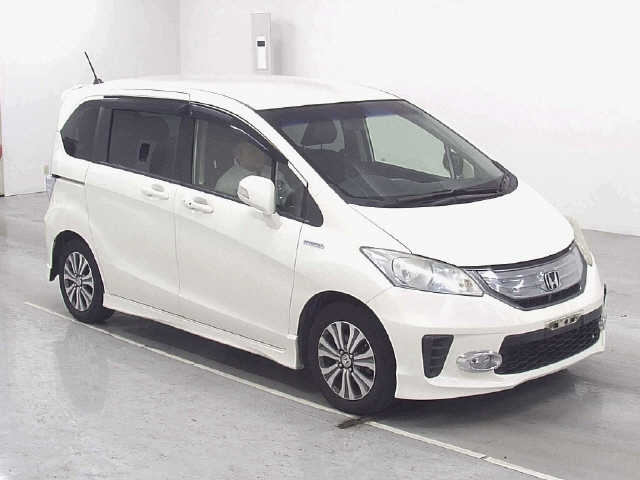 HONDA FREED 2012