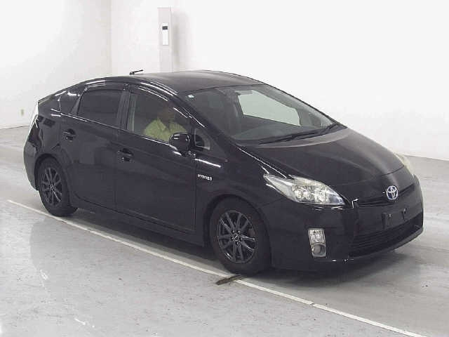 TOYOTA PRIUS 2011