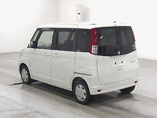 SUZUKI PALETTE 2010