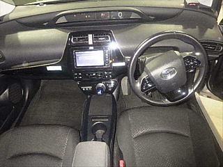 TOYOTA PRIUS 2020
