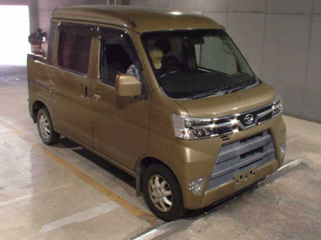 DAIHATSU HIJET VAN 2019