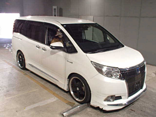 TOYOTA ESQUIRE 2015