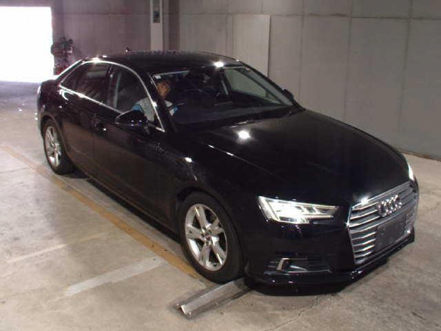 AUDI A4 2018