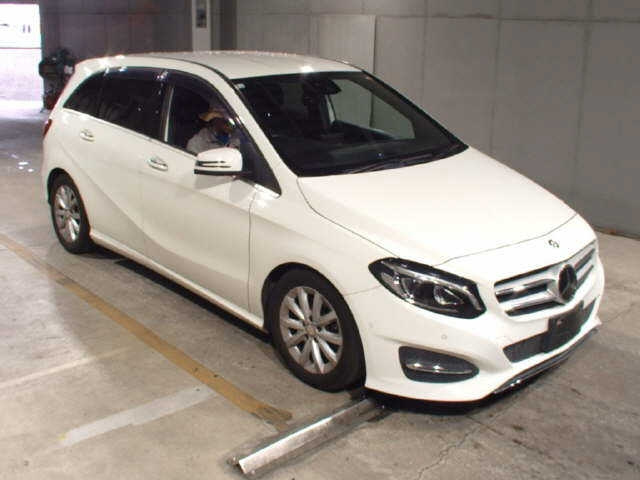MERCEDES BENZ B CLASS 2016