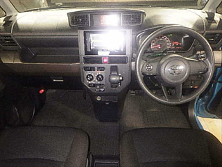 TOYOTA ROOMY 2022