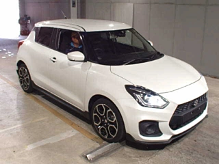 SUZUKI SWIFT 2023