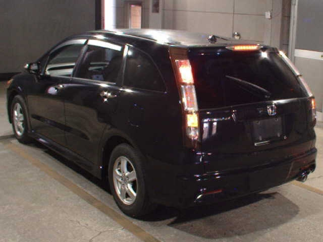 HONDA STREAM 2010