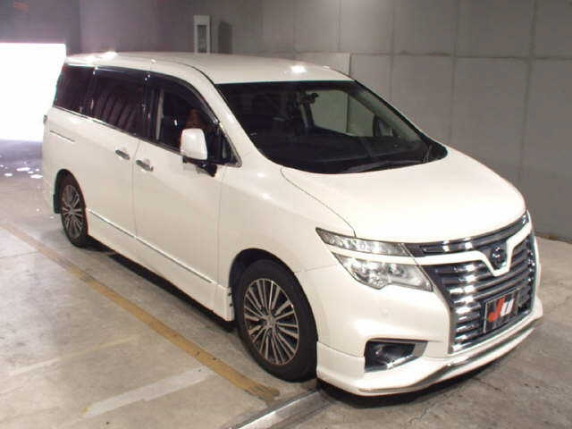 NISSAN ELGRAND 2014